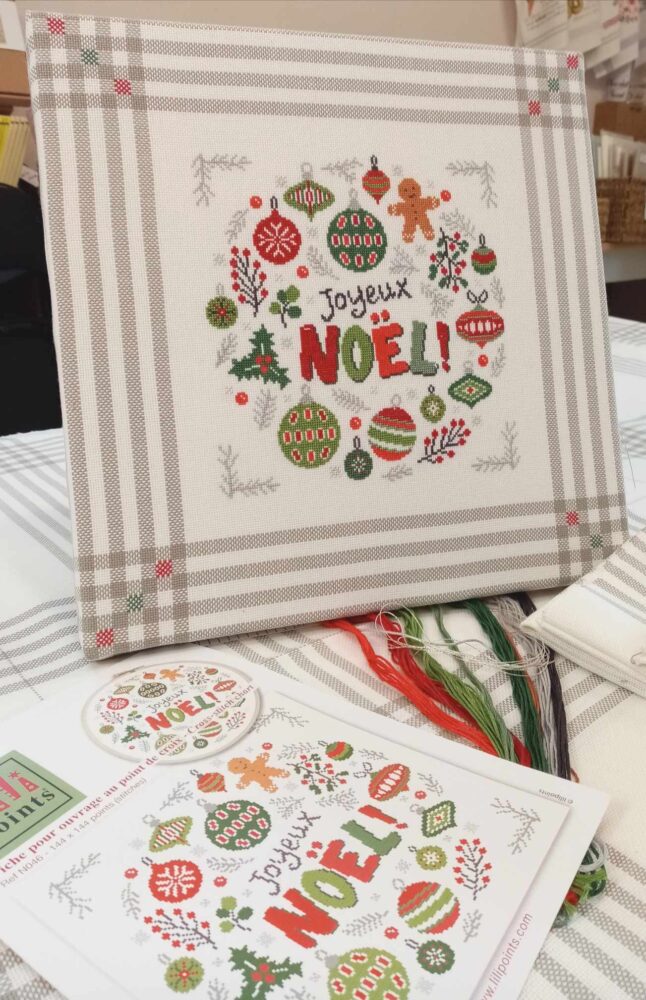 Reste De Kit Broderie Mill Hill - Perles Et Fils Pour Déco Noël, Lettre