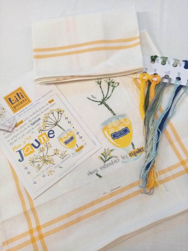 kit ''mon p'tit JAUNE '',  fils RICO et torchon BLANC rayures jaune